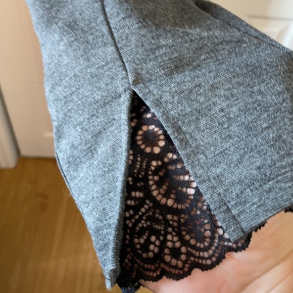 Penningtons size X Legging with Lace Details - Picture 5 of 7